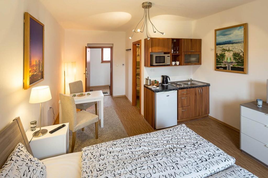 Apartmany Pod Namestim Telč Esterno foto