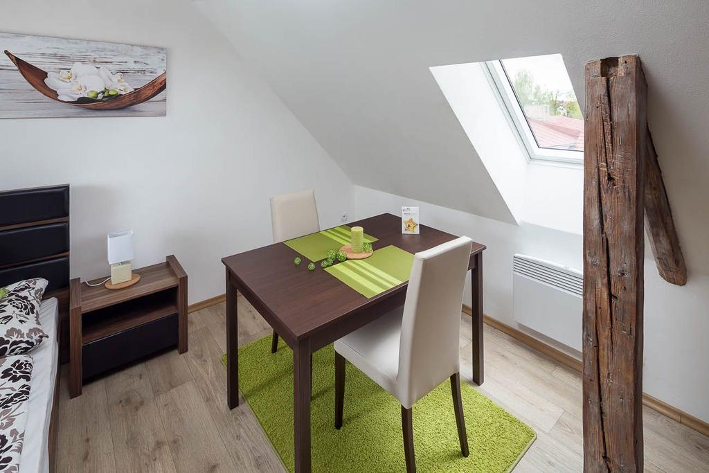 Apartmany Pod Namestim Telč Esterno foto