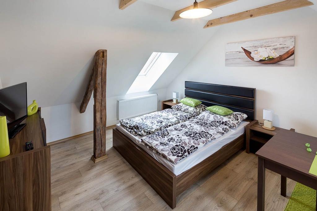Apartmany Pod Namestim Telč Esterno foto