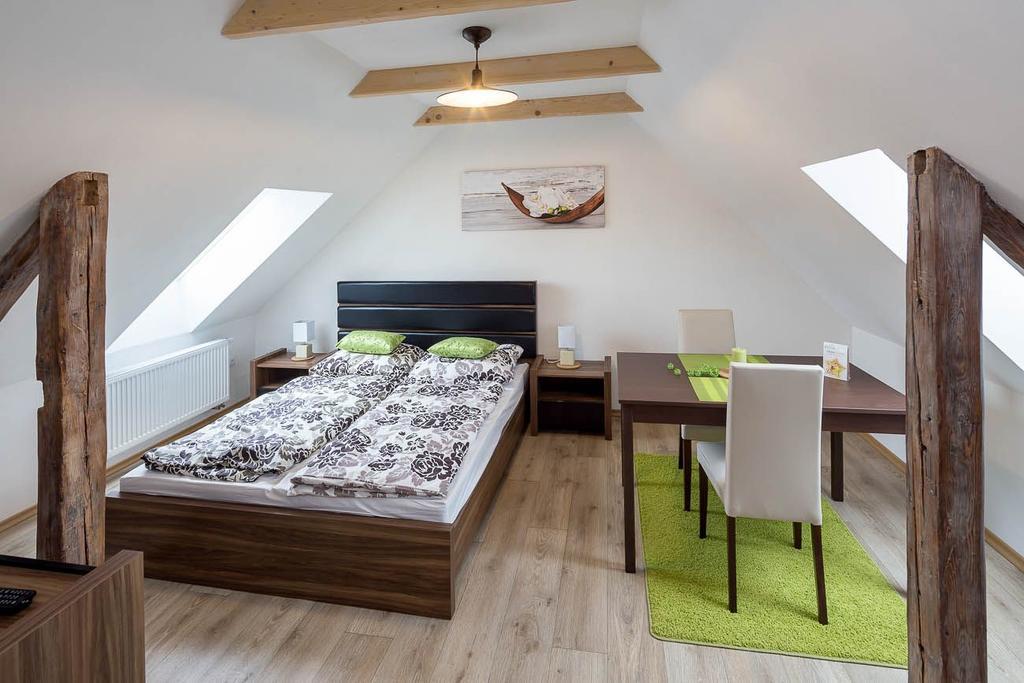 Apartmany Pod Namestim Telč Esterno foto